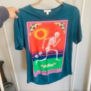 Silence & Noise Graphic Tee